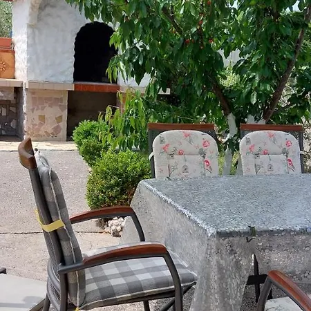 Апартаменты Sanja